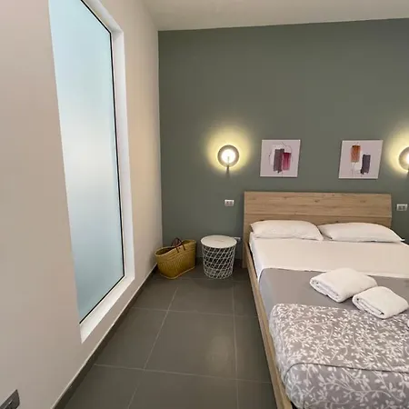 아파트호텔 Le Casuzze Di