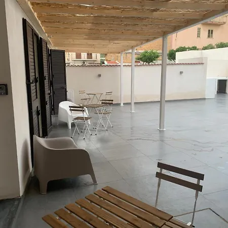 Le Casuzze Di 아파트호텔 시큘리아나