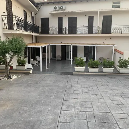 아파트호텔 Le Casuzze Di 시큘리아나