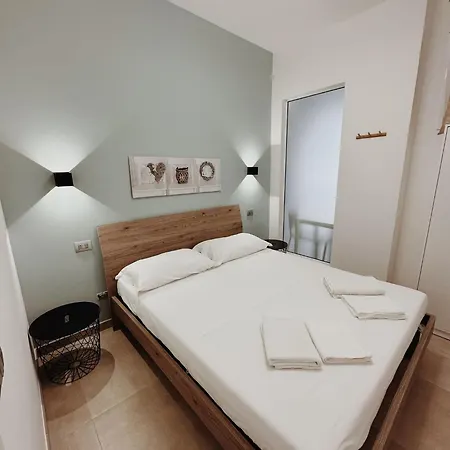 아파트호텔 Le Casuzze Di 3*